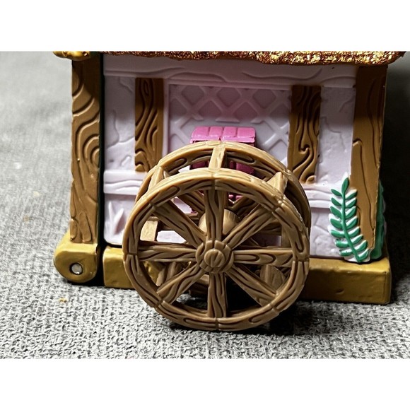 Disney Animators Littles Aurora Cottage Play Set Sleeping Beauty - Picture 8 of 16